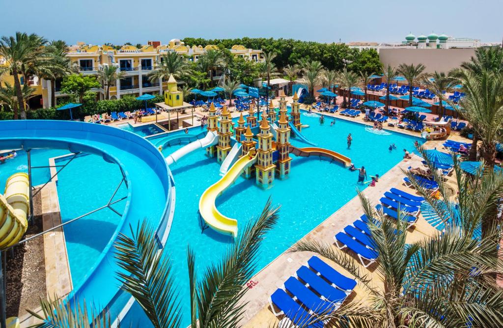 MIRAGE BAY HOTEL& AQUA PARK